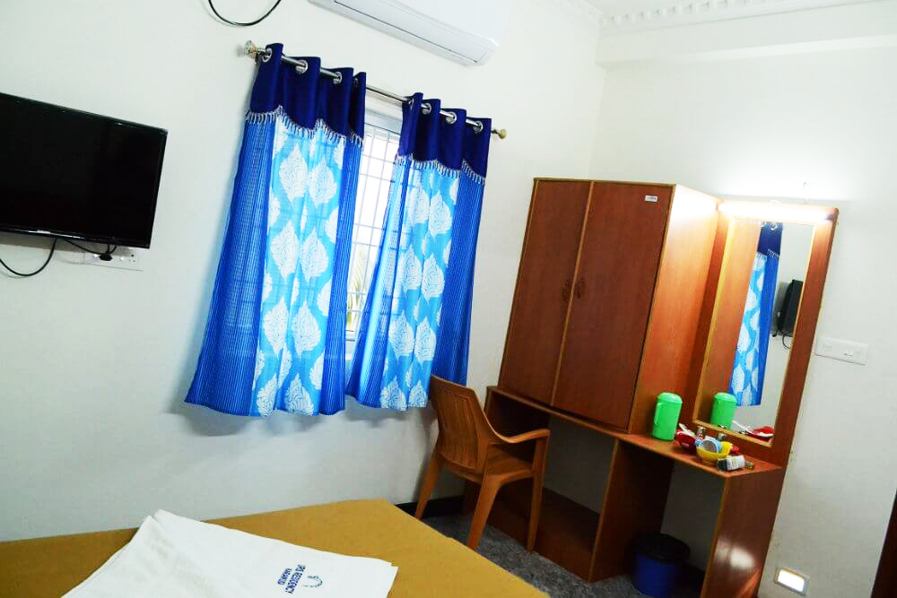 Suit Rooms : URS Residency Karaikudi, Tamilnadu, India